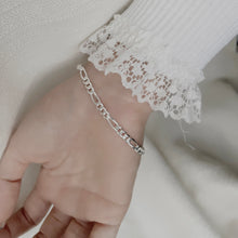 Load image into Gallery viewer, 925 Italian Figaro Bracelet