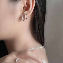 Load image into Gallery viewer, 925 Dazzling Mia Earring