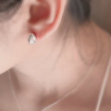 Load image into Gallery viewer, 925 Chubby Bean Earring