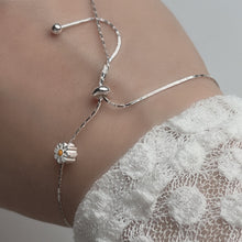 Load image into Gallery viewer, 925 Daisy Bracelet