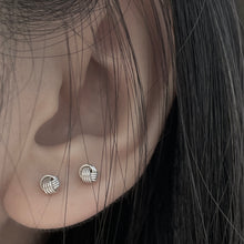 Load image into Gallery viewer, 925 Dainty Knot Earring
