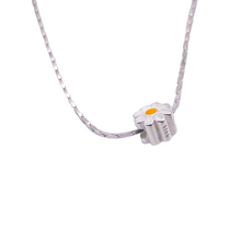 Load image into Gallery viewer, 925 Daisy Bracelet
